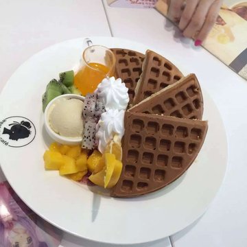 季节水果松饼