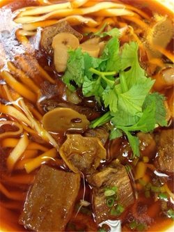 红烧牛肉面