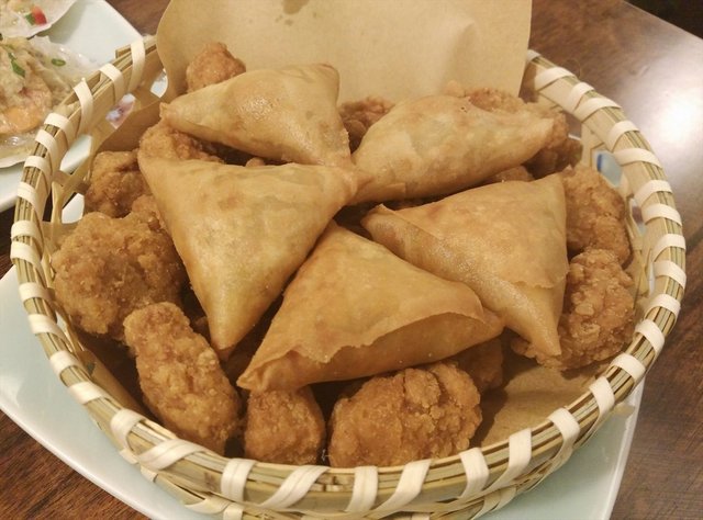 盐酥鸡咖喱角