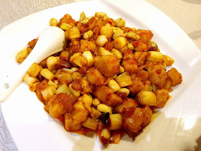 宫保鸡丁