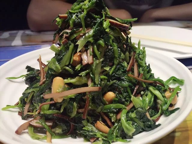 青年拌菜