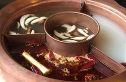 滋补三味锅
