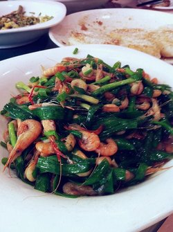 韭菜炒虾