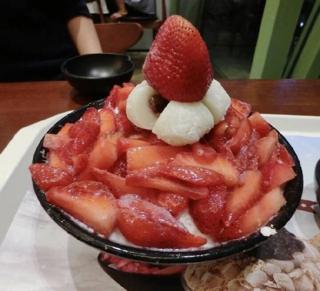 草莓雪花