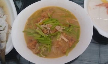 芹菜炒金针菇羊肉