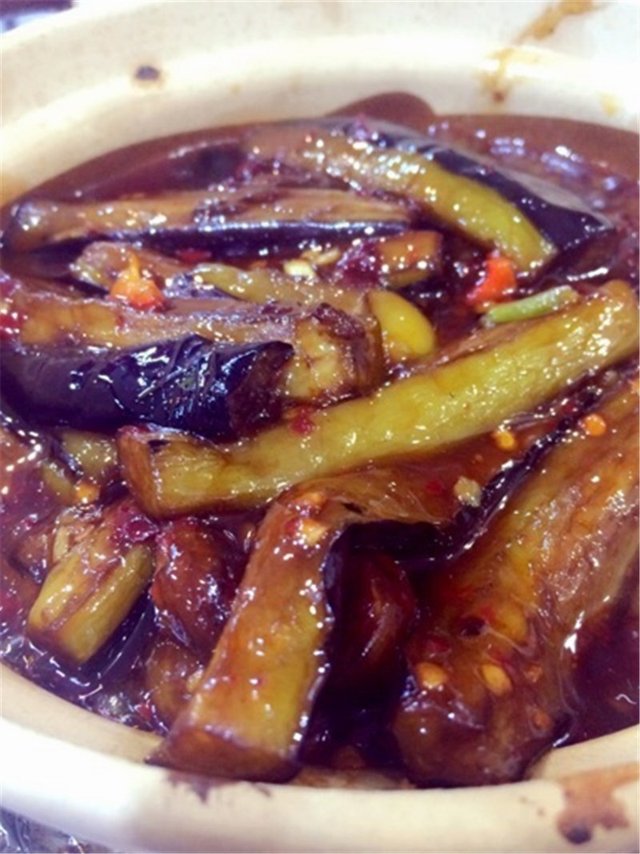 鲮鱼茄子煲