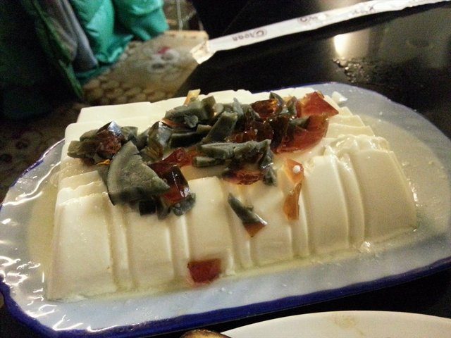 皮蛋豆腐