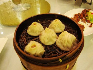 鲜肉小笼包
