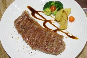 煎西冷扒
