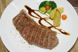 煎西冷扒