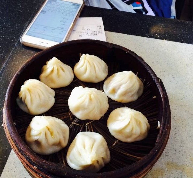 招牌小笼
