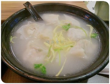 荠菜大馄饨