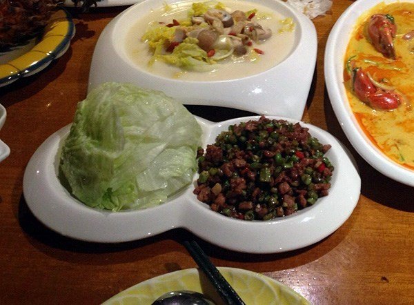 香草肉碎生菜包