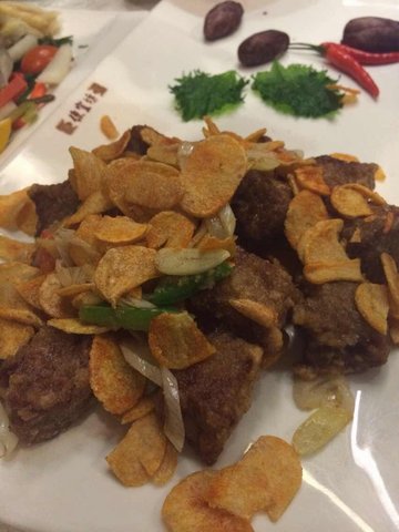 好吃牛筋腩