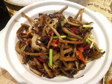酱肉茶树菇