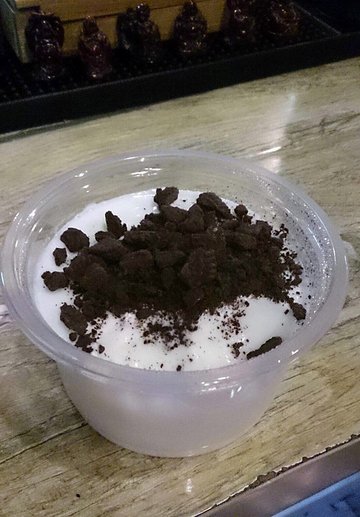 奥利奥酸奶