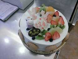 水果缤纷蛋糕