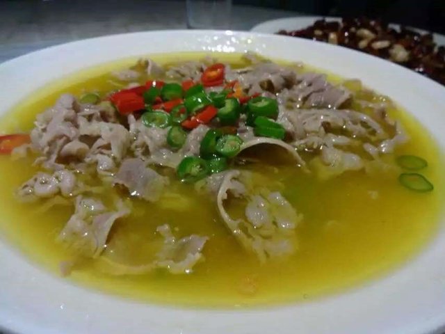 酸汤肥牛
