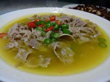 酸汤肥牛