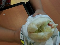 熏鸡肉三明治