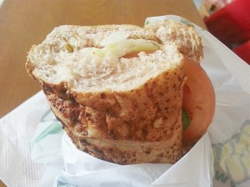 燕麦金枪鱼6寸三明治