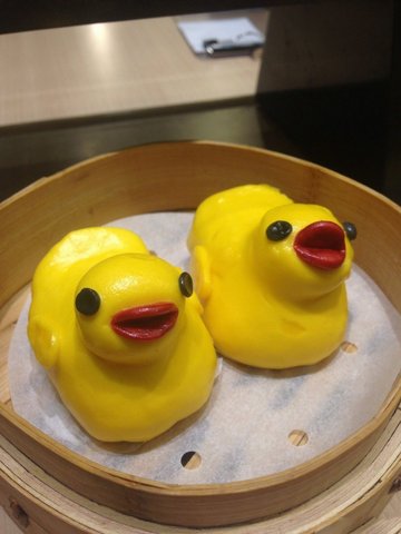 大黄鸭芋艿包