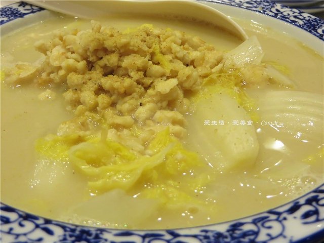 鱼汤浸娃娃菜