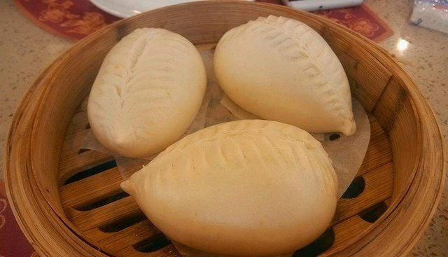 姜汁黄耳生肉包