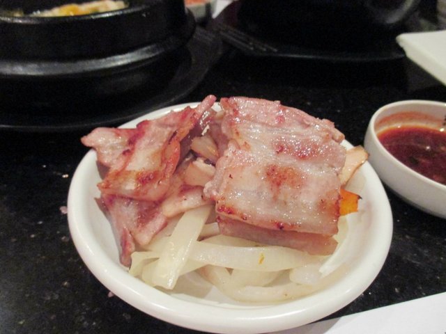 五花肉好薄切。入口好食好鲜。