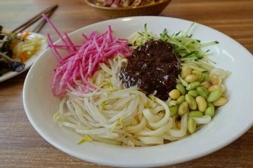 炸酱面