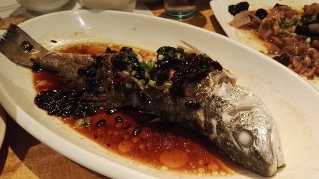 豉汁蒸海鲈鱼