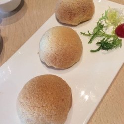 招牌酥皮叉烧包