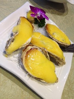 蛋黄煎牡蛎