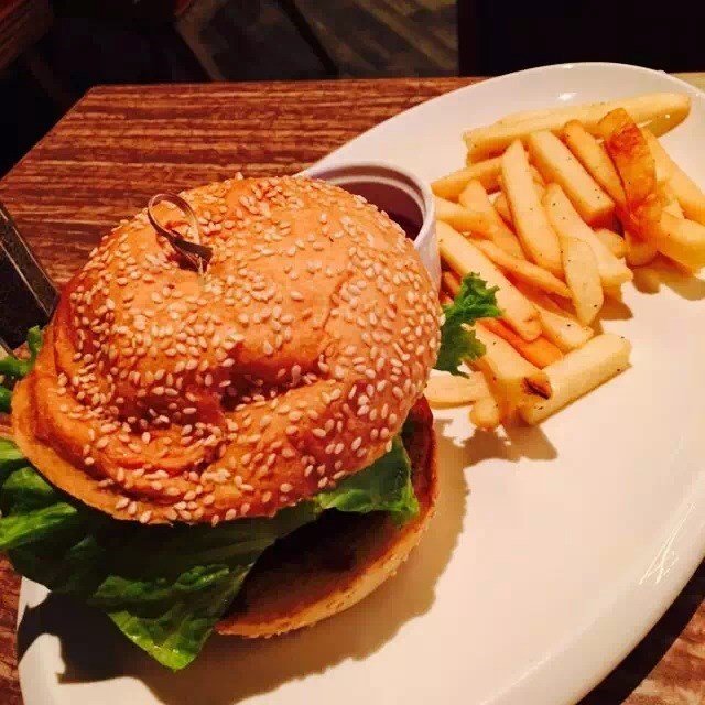 牛肉汉堡