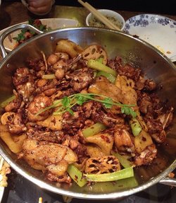 干锅牛蛙