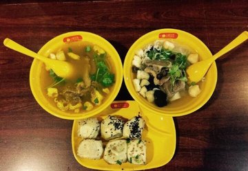 油豆腐牛肉粉丝汤