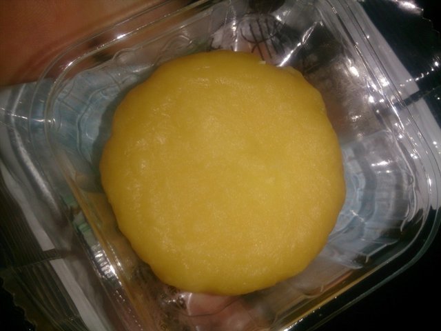 芒果燕窝冰皮月饼