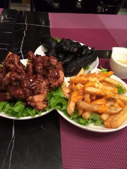 炸海鲜熔岩石