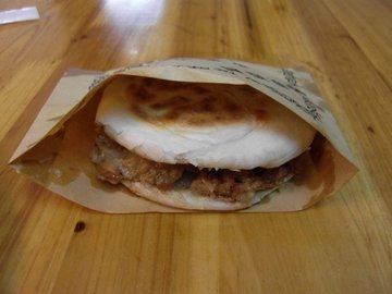普通肉夹馍