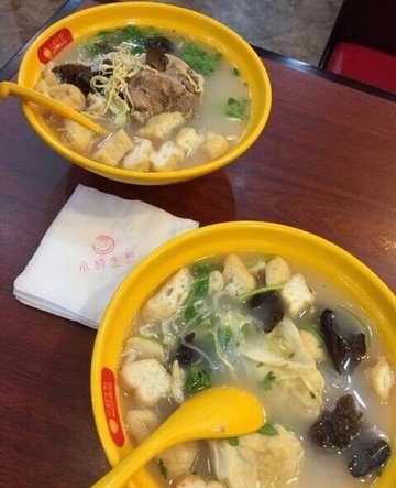 大骨头粉丝汤