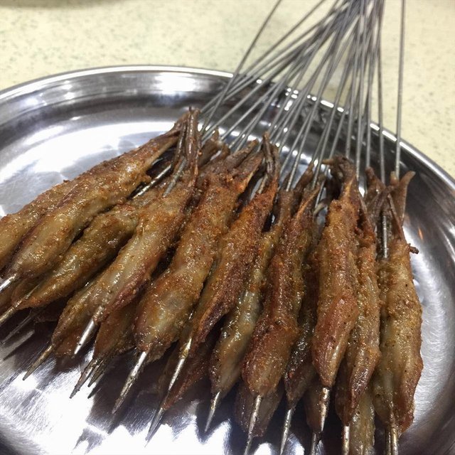 烤鸭舌