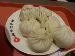 牛肉大葱的包子
