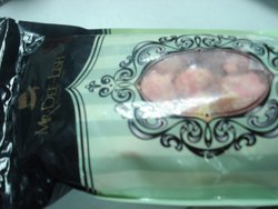树莓白巧克力味爆米花