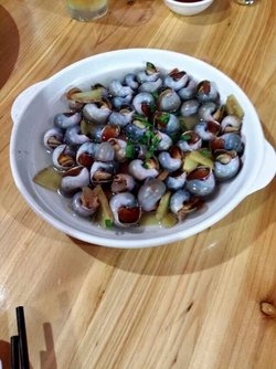 白灼香螺