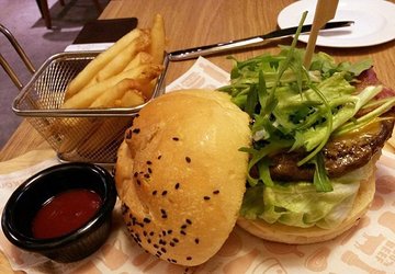 费尼经典汉堡