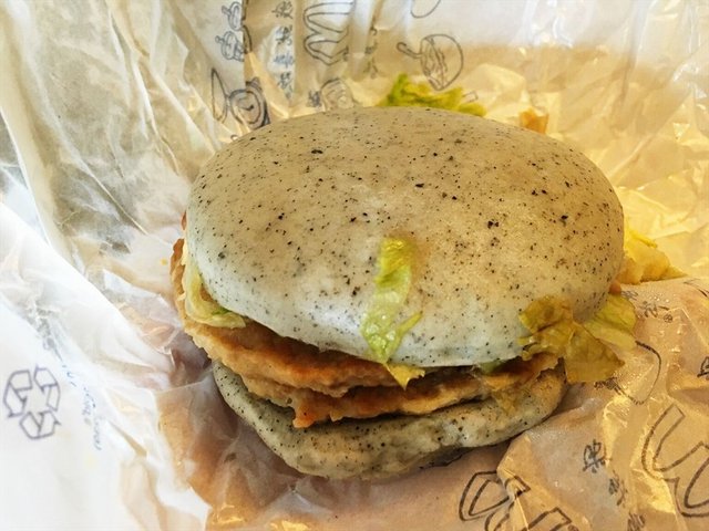 芝猪充电饱餐