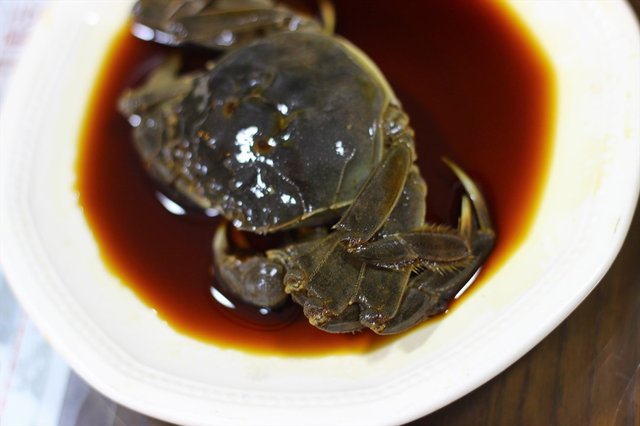 潮式腌大闸蟹