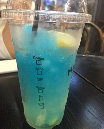 爽蓝柠檬汽水