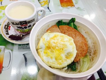 餐蛋米粉