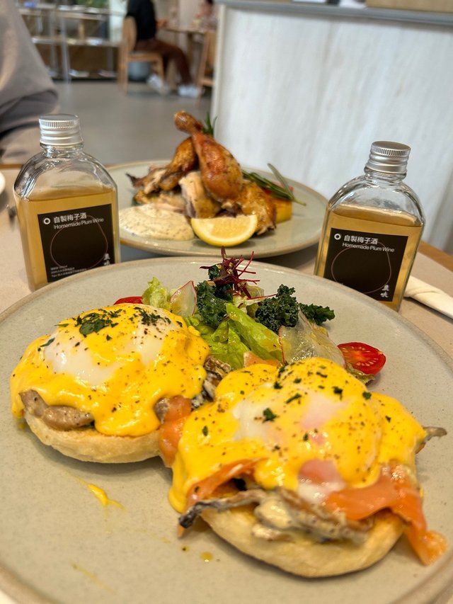 63度温泉蛋黑松露蘑菇+三文鱼